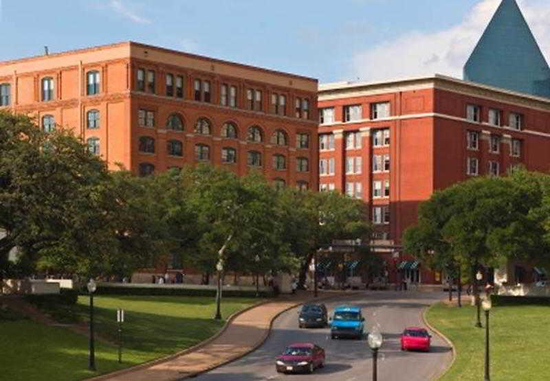 Courtyard By Marriott Dallas-Fort Worth/Bedford Buitenkant foto